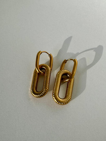 Daniella | Textured Drop Earrings