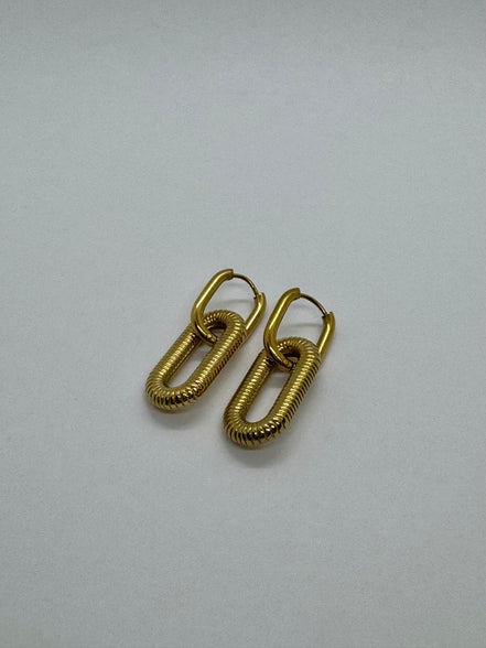 Daniella | Textured Drop Earrings