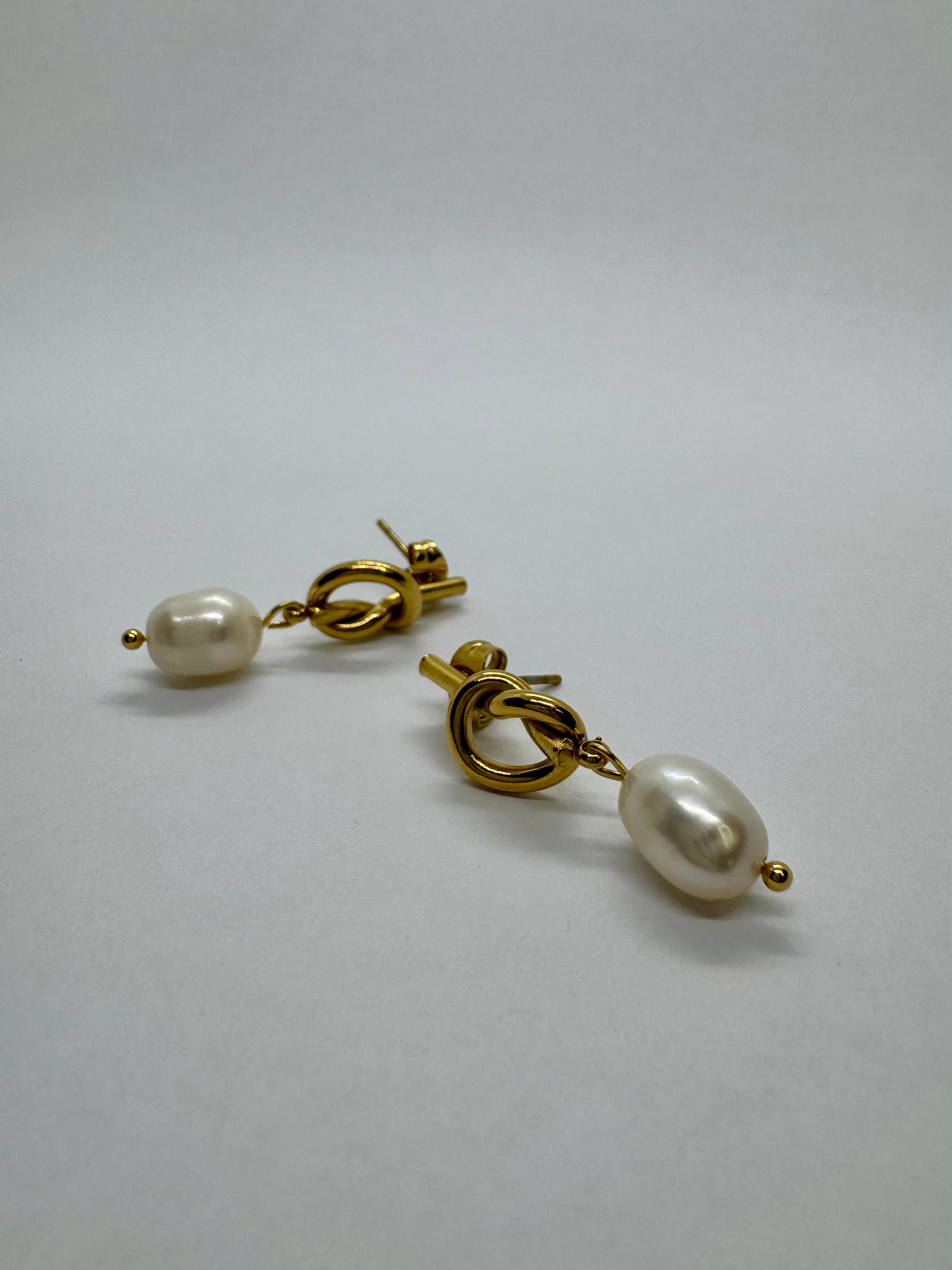 Lily | Knotted Pearl Drop Earrings