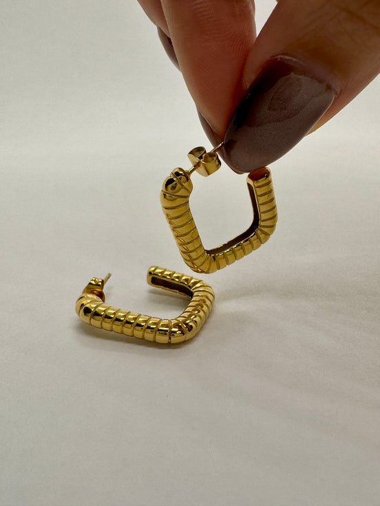 Paula | Textured Square Hoop Earrings