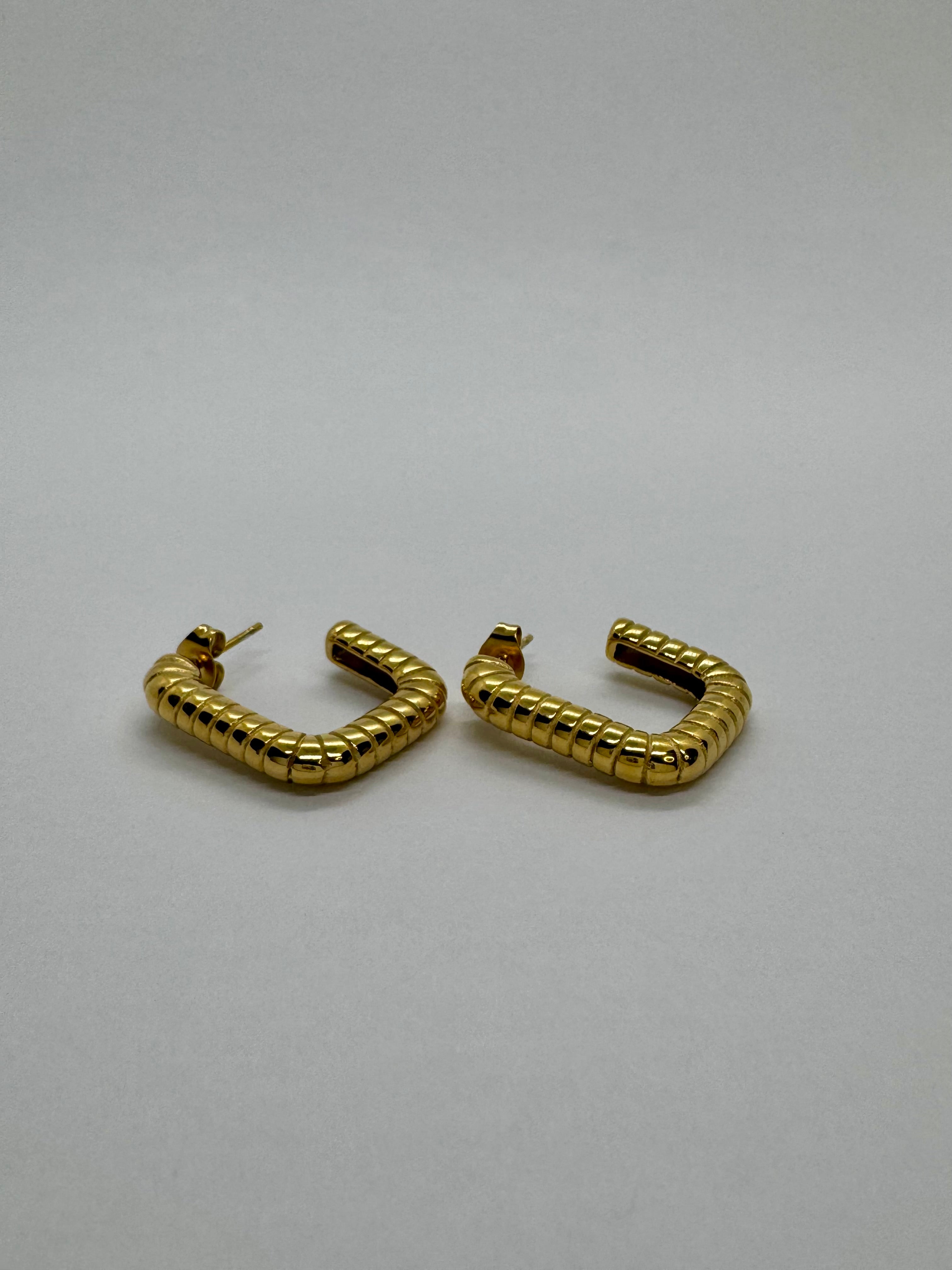 Paula | Textured Square Hoop Earrings