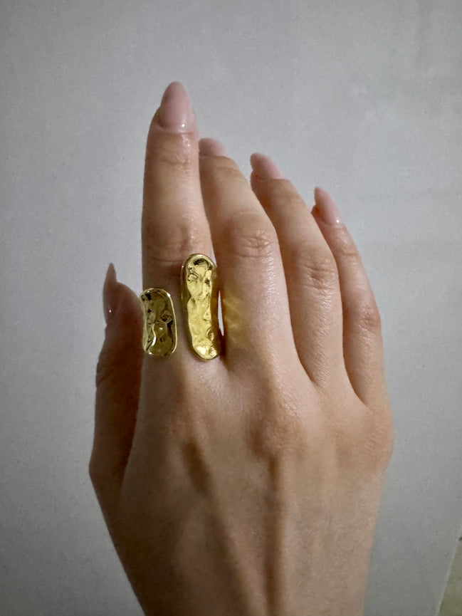 Victoria | Bold Adjustable Ring