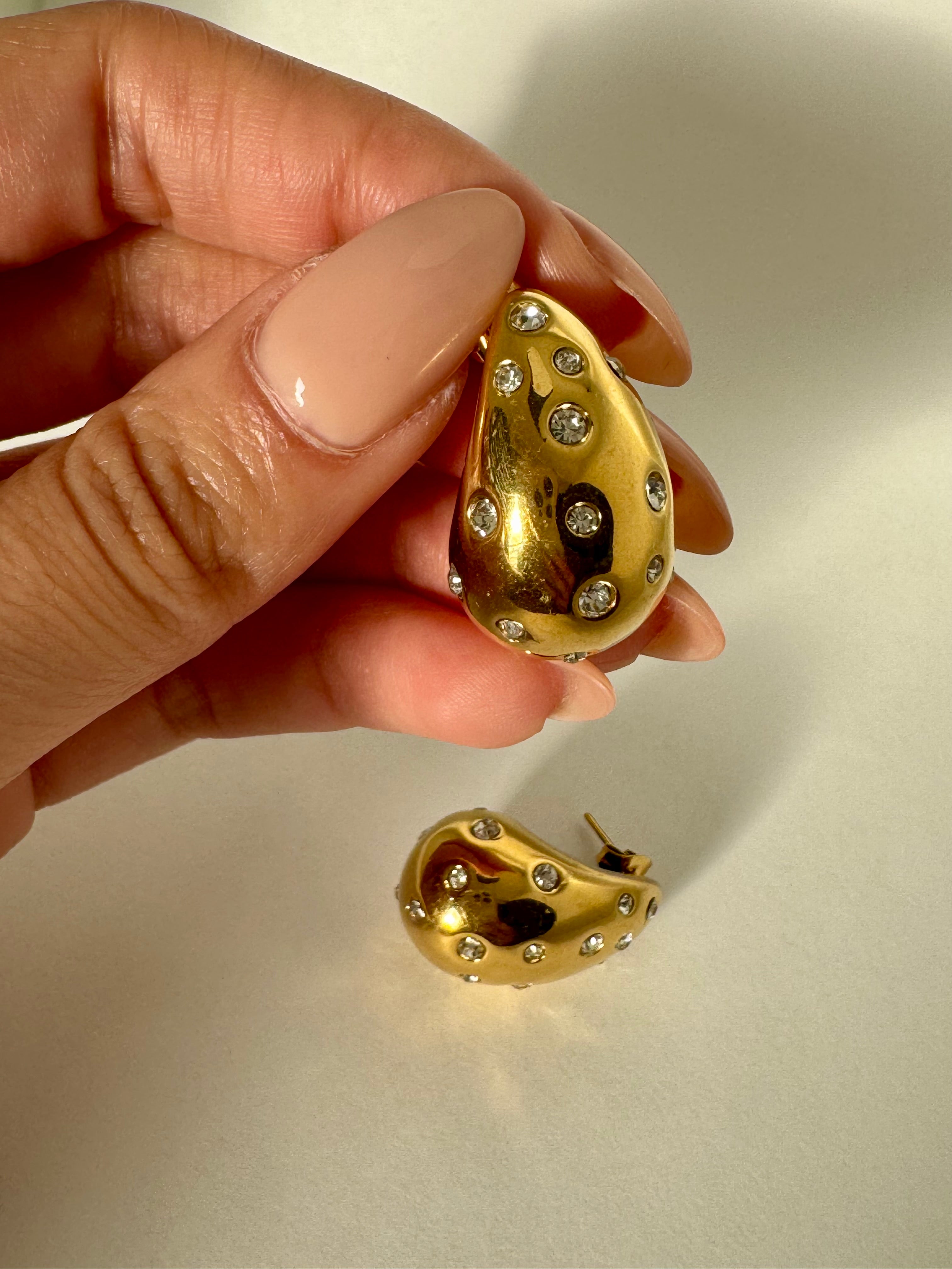 Dainty | Diamond Drop Earrings