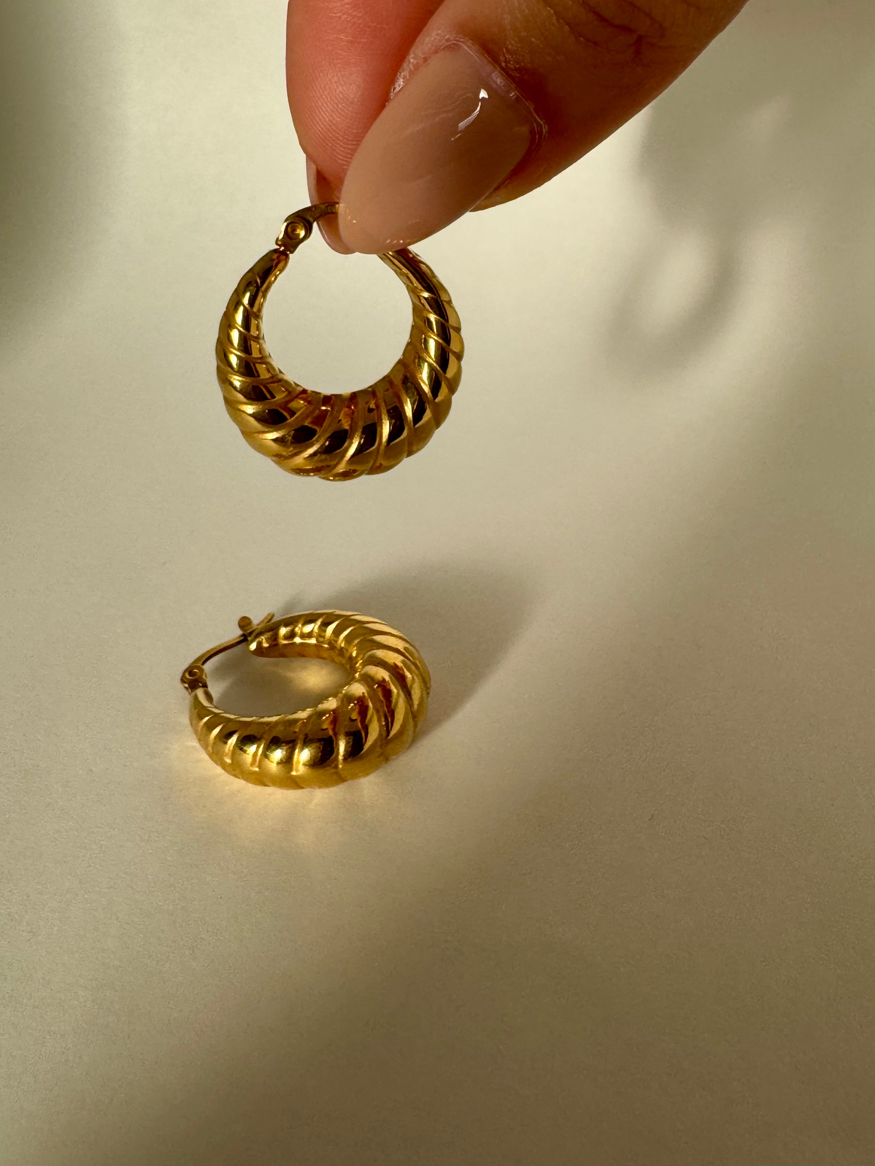 Vera | Twisted Bold Hoops Earrings
