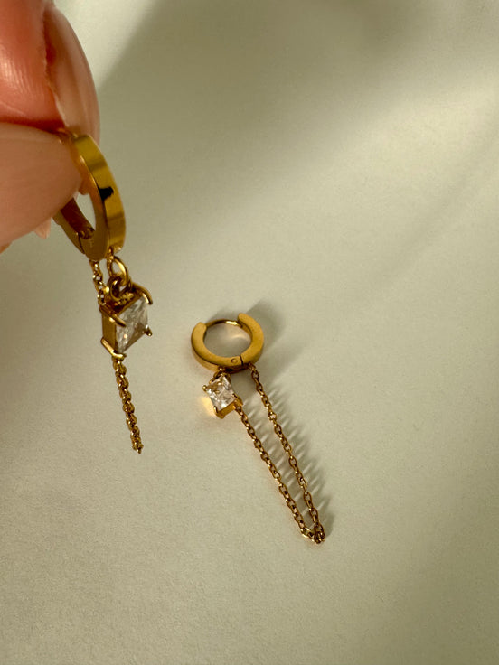 Amira Huggies | Diamond Chain Earrings