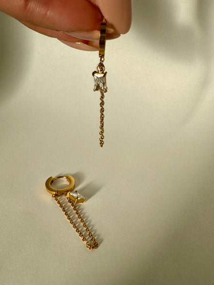 Amira Huggies | Diamond Chain Earrings