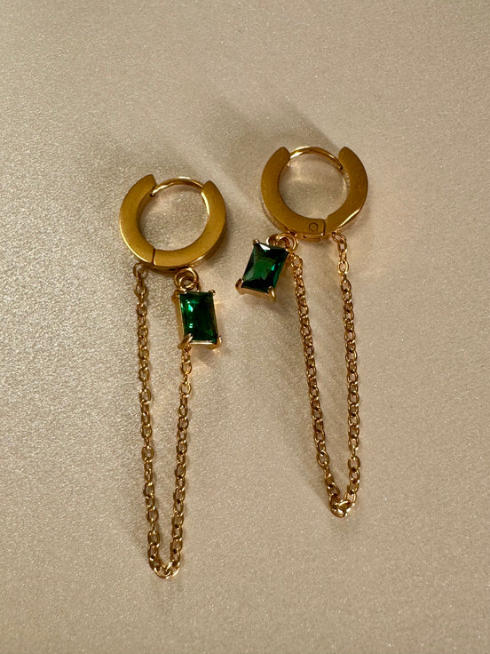 Amira Huggies | Emerald Chain Earrings