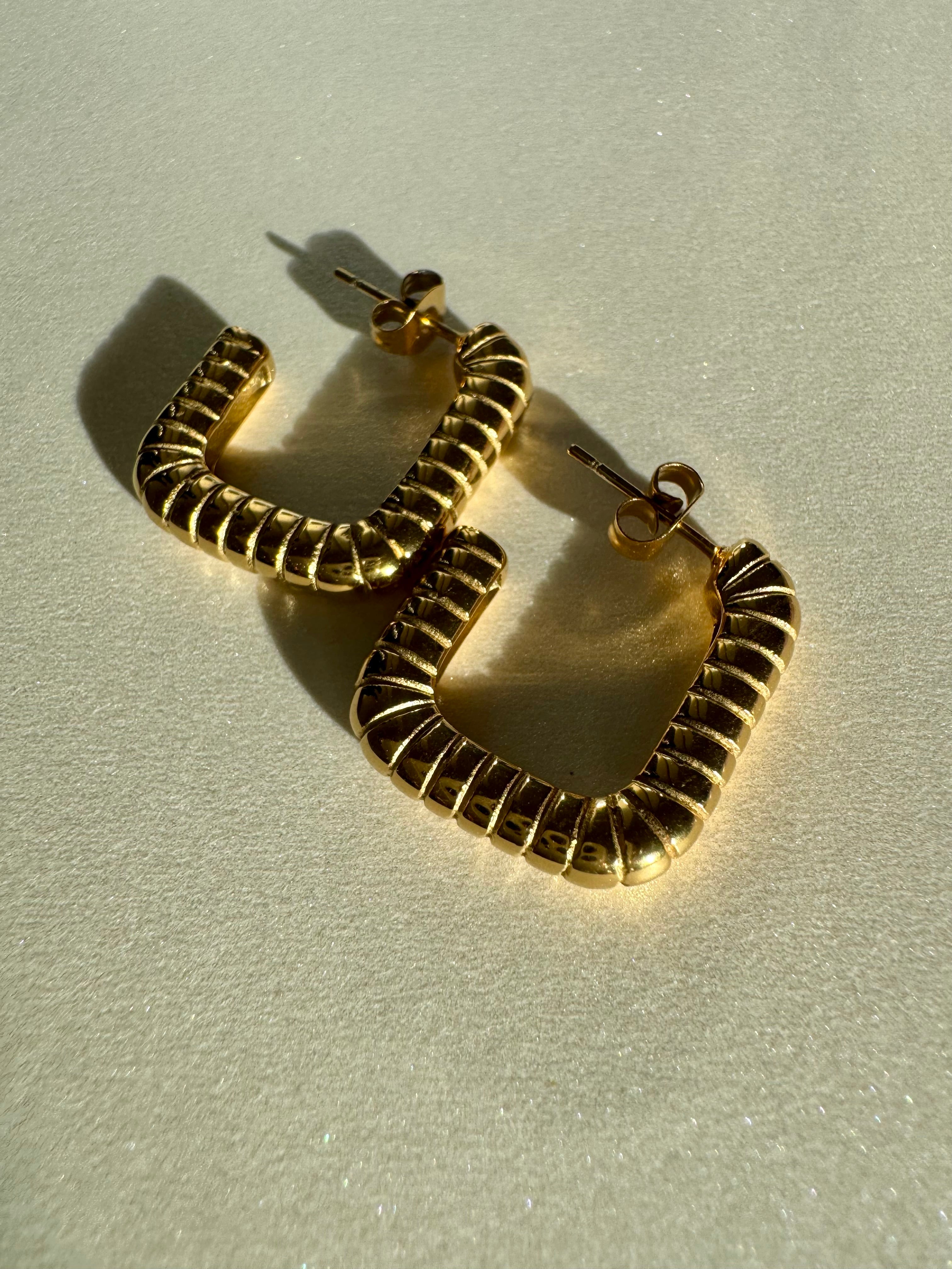 Paula | Textured Square Hoop Earrings