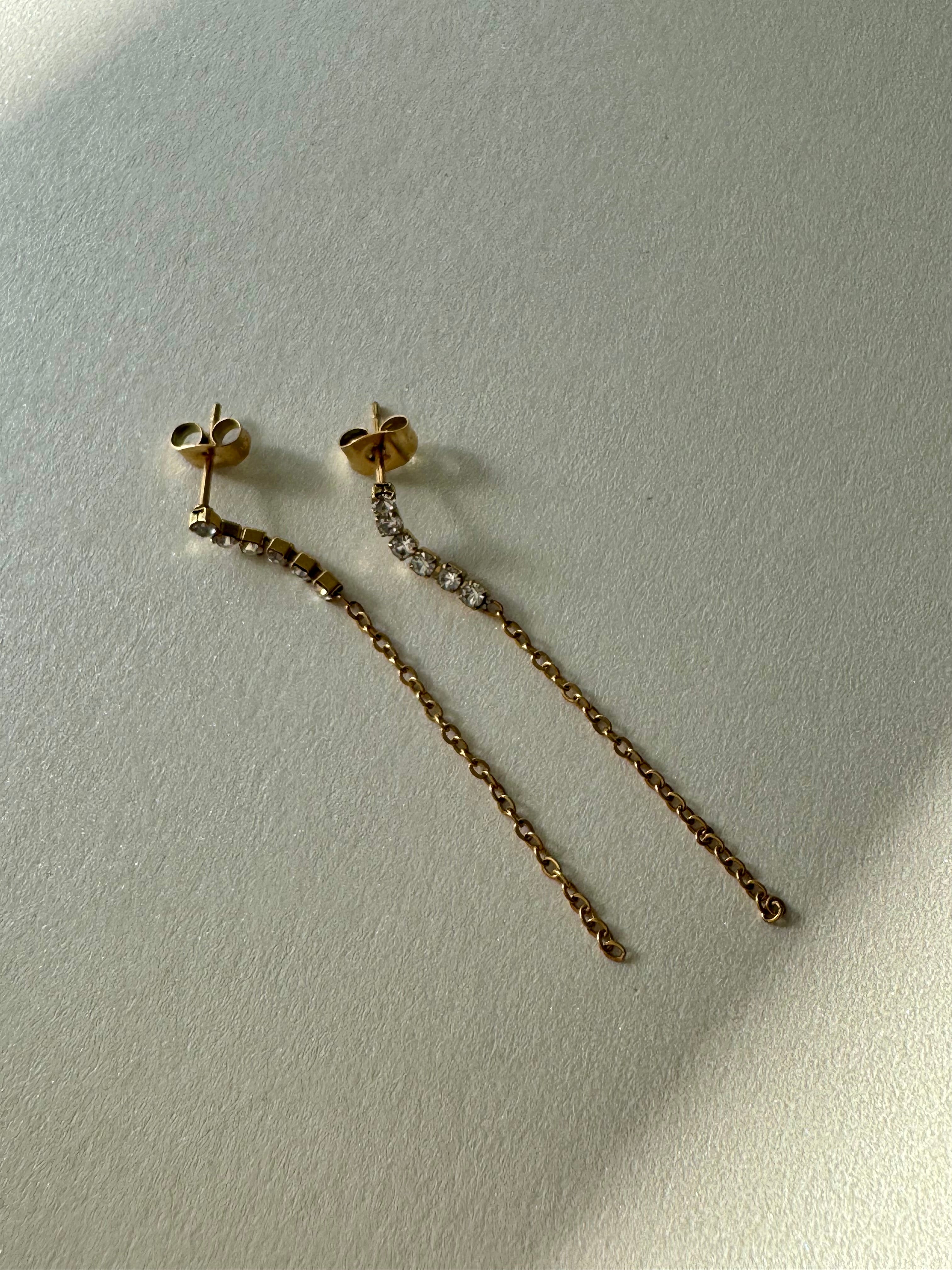 Leia | Diamond Chain Long Earring