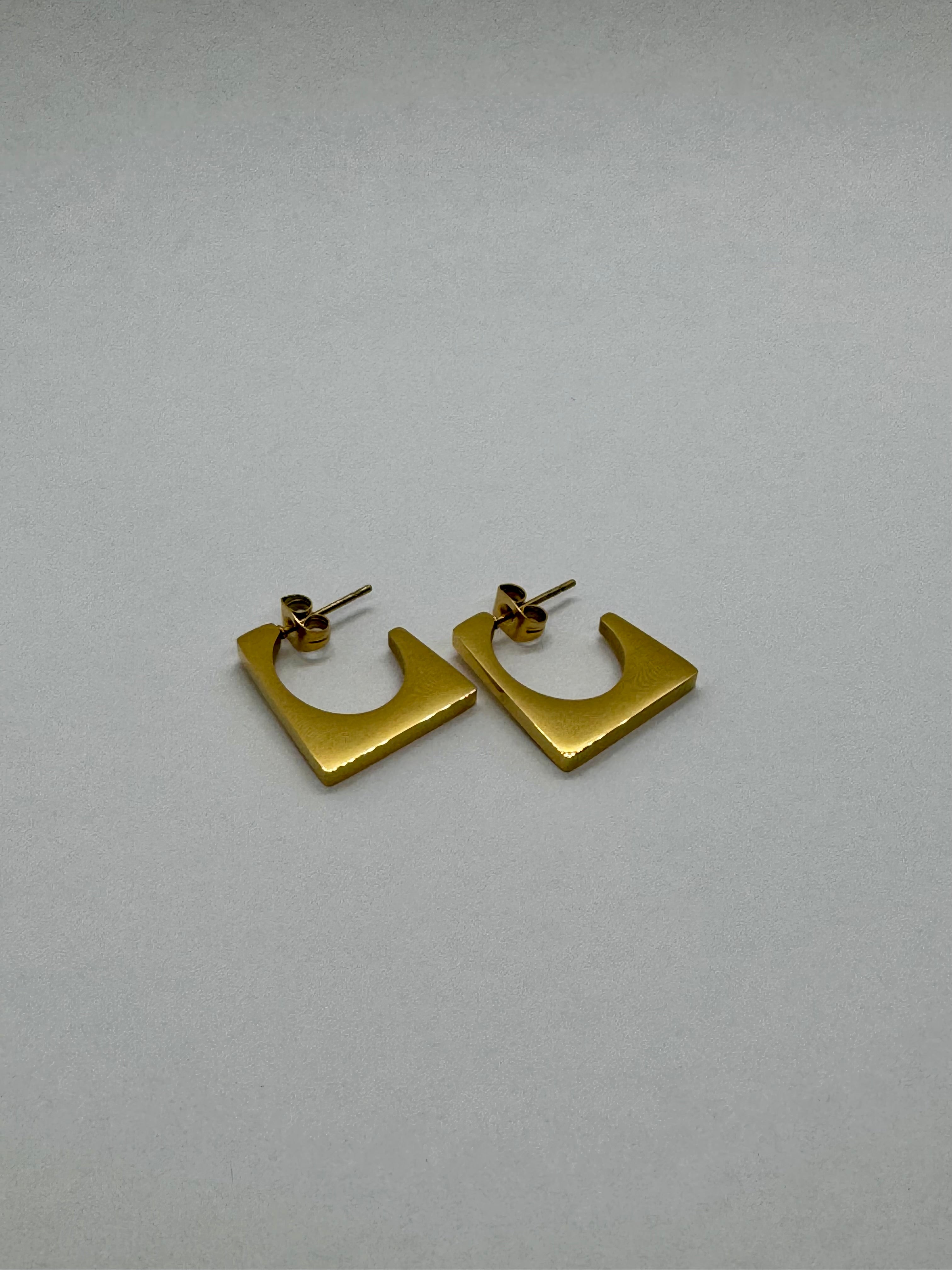 Isabella | Square Hoop Earrings