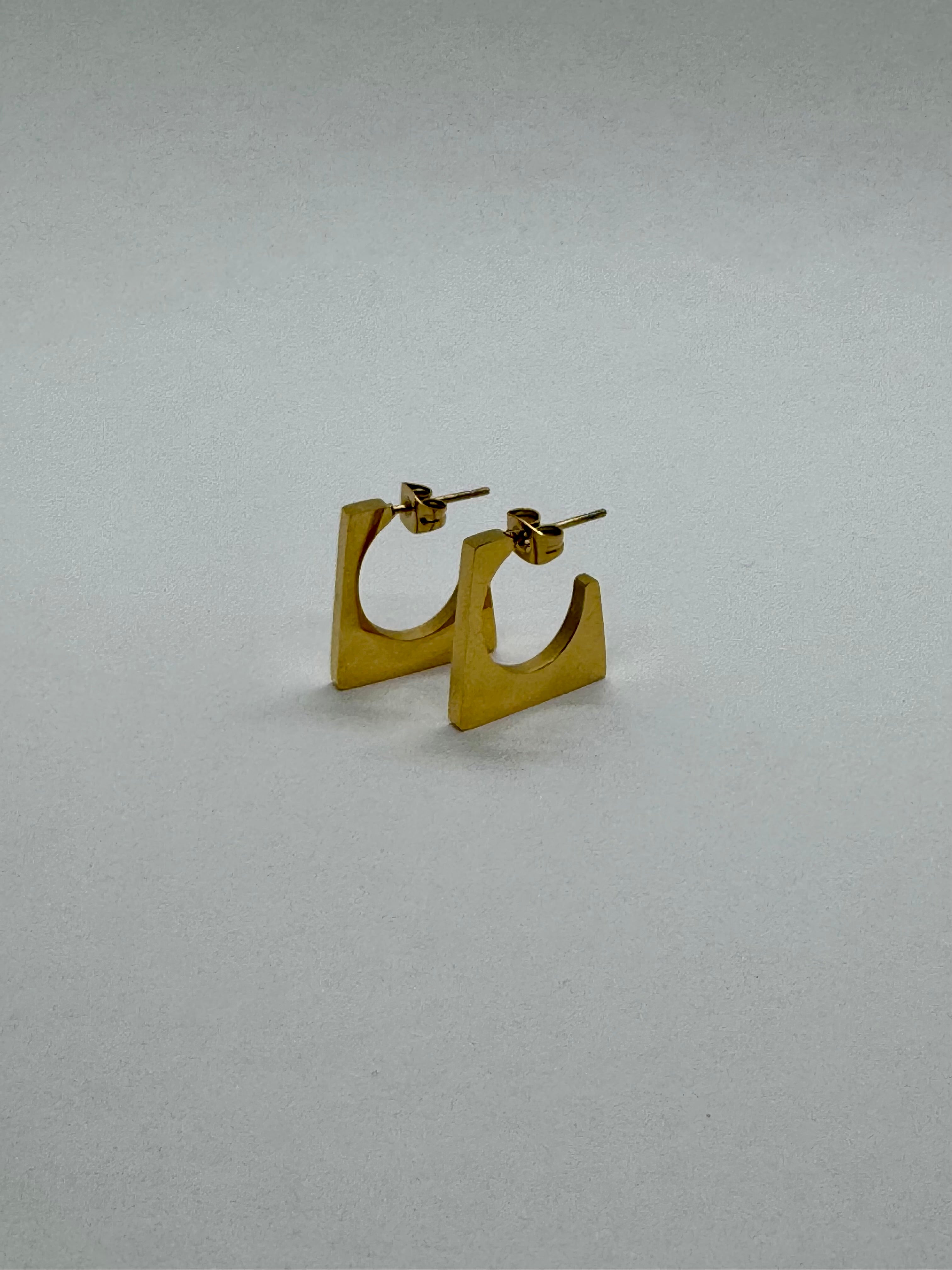 Isabella | Square Hoop Earrings