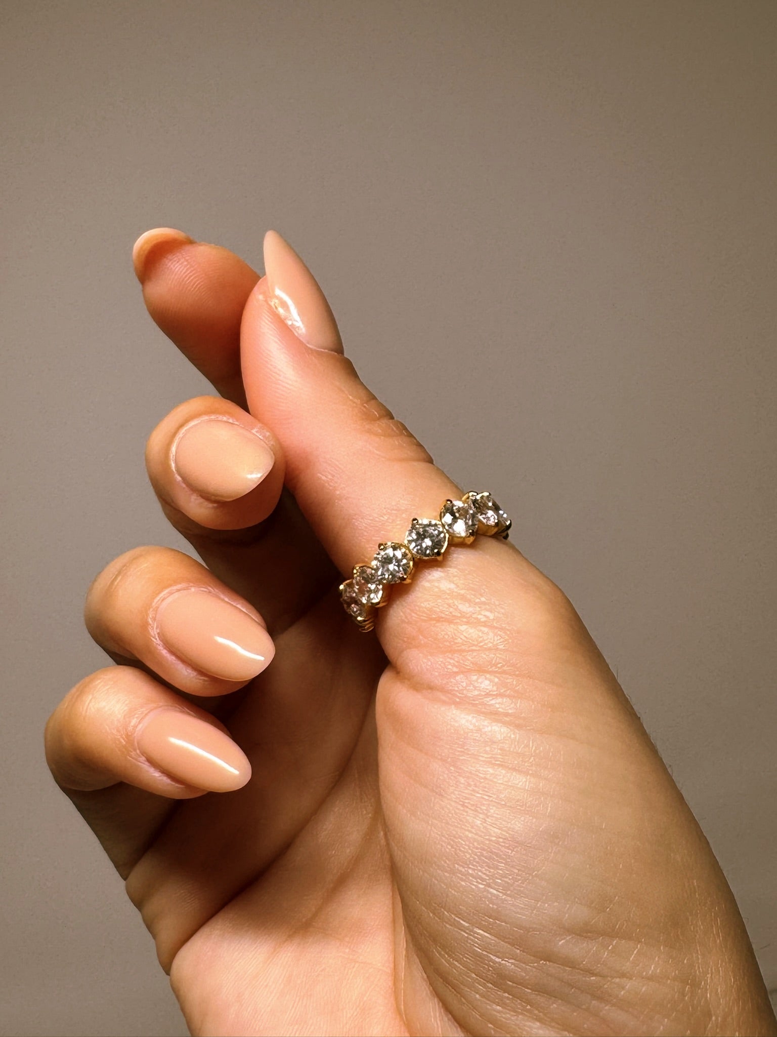 Amelia | White Round Diamonds Ring